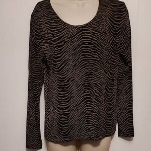 Frazier Lawrence  M VGC  18 inch arm pit to pit  24 in length